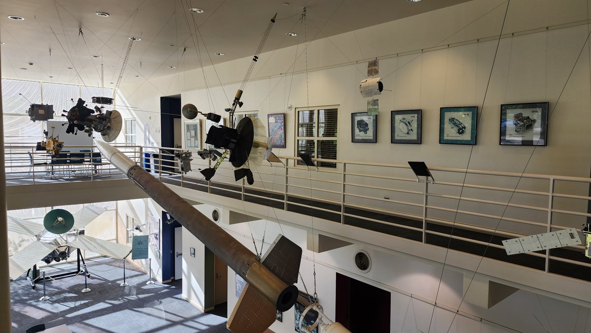 ColoradoCOLABS's tweet image. Thank you @LASPatCU for an incredible! We saw firsthand how LASP’s innovative tools are driving space research &amp;amp; supporting @NASA missions. From spacecraft operations to advanced R&amp;amp;D, their work continues to push the boundaries of space exploration. #spacetech #nasa #lasp