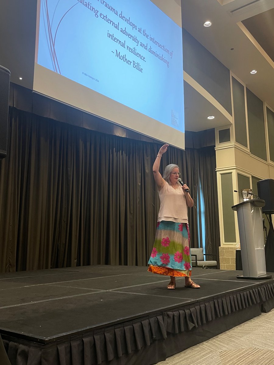oosbirthdata's tweet image. Here at the Reclaiming Birth conference in #LondonON, connecting with #outofsystem birthing women! 

Ici, à la conférence Reclaiming Birth à #LondonON, en contact avec des femmes qui accouchent #outofsystem!

@BillieHarrigan