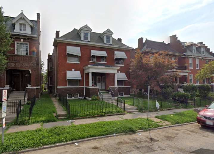 justinepetersen's tweet image. Sanctuary in the Ordinary (SITO) just received a $500,000 grant from the (CDA). This will revitalize a neglected 4-family building in JeffVanderLou. 

#CommunityDevelopment #Revitalization #JeffVanderLou #SITO #JP