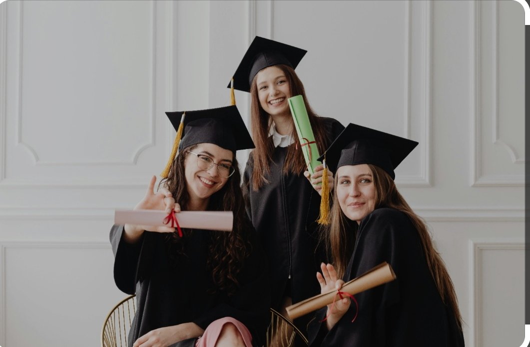 تفسير حلم القبول في الكلية ..
الجامعة في الحلم تتدل على  النجاح في الحياة ..
وايضا اكتساب العلم والمعرفة. ...
ويظل أيضا على الفرح والسعادة ..
والقيمة في المجتمع ....والله اعلم ...
اي شخص معه حلم يكتب حلمه بالرد وسيتم الرد علية بي شكل اسرع..