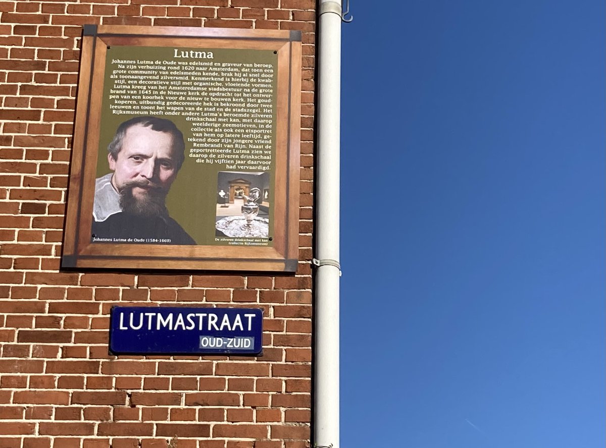 geertgeenen's tweet photo. Wat hebben Fanny Blankers-Koen, John Franklin, Johannes Lutma en Gerrie Knetemann met elkaar gemeen? Wel, ze hebben alle vier een straat in Amsterdam. En méér nog: in die straat hangt een groot bord met portret & biografie. Ik heb het hier al vaker gezegd: ik vind dat erg leuk https://t.co/XsfCuwKAA0