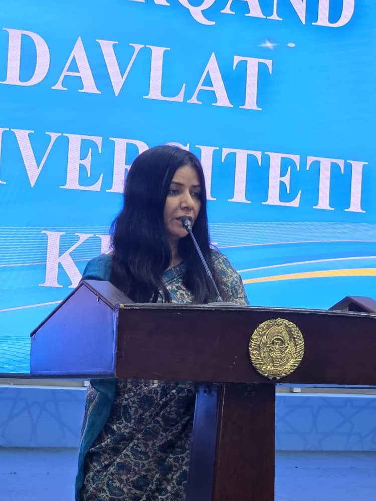 amb_tashkent's tweet photo. Amb Smita Pant spoke at the foundation day of Samarkand State University on 🇮🇳&amp;🇺🇿  relations, Study in India &amp; ITEC prog. SSU celebrates 604 years of its foundation.
@dpa_mea
@MEAIndia
@StudyInIndiaGov https://t.co/k5gJE9IjkZ