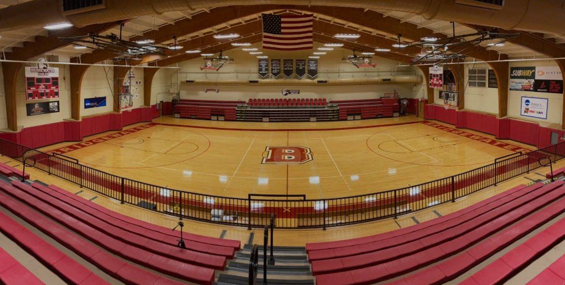 cayley_coc2's tweet photo. After a great visit and conversation, I am very grateful to have received an offer to play basketball for @BridgewaterWBB. Thank you @CoachFlamini for this opportunity and for believing in me!! #GoEagles🦅 https://t.co/6pFMEjfQFn