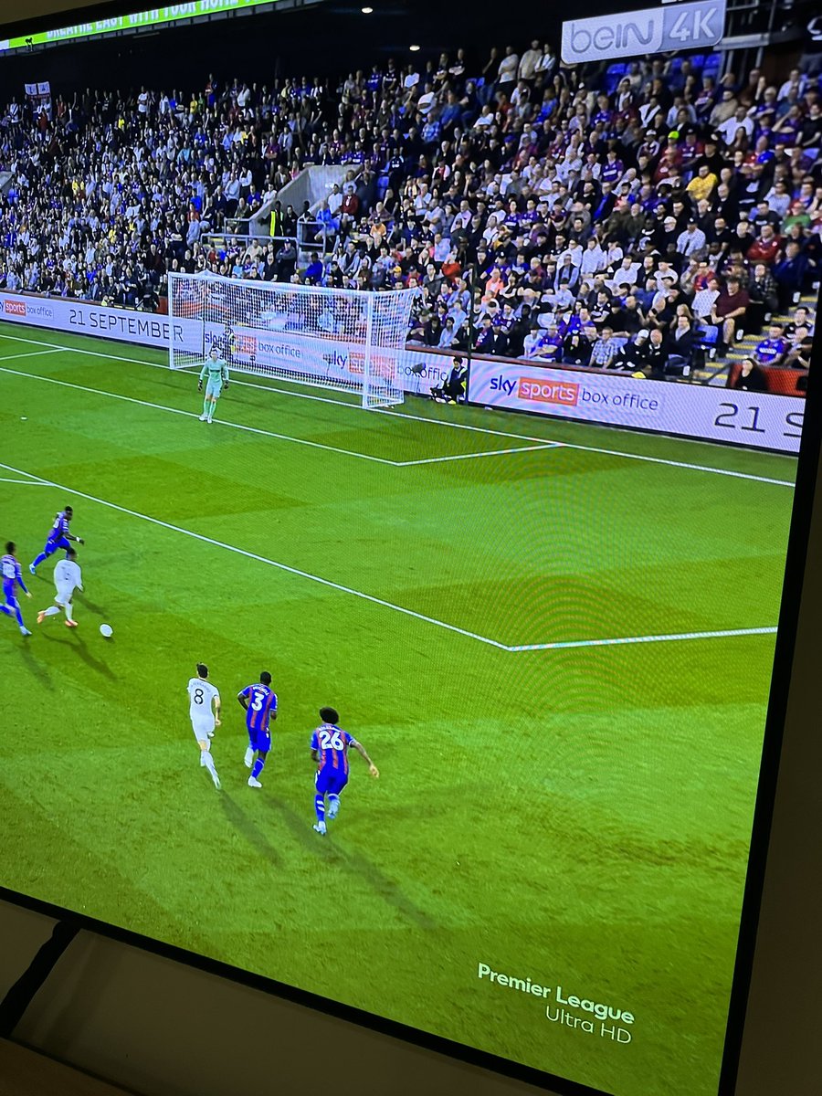 genius033's tweet image. Bein 4k تنقل #مانشيستر_يونايتد بدقة 4k ولكن بمعدل بيتريت منخفظ مقارنة بـ sky sport