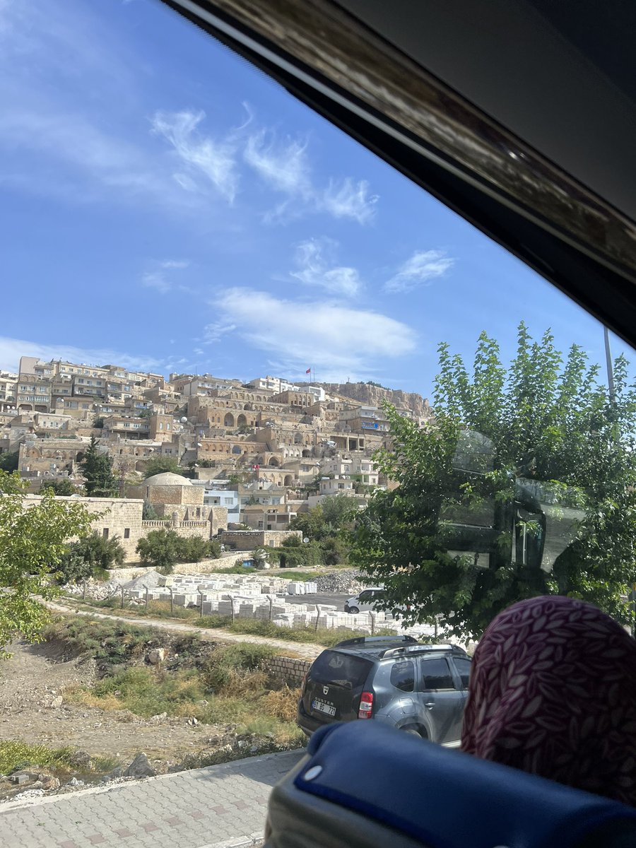 İşte sana hep bahsettiğim yerler buralar Jessica