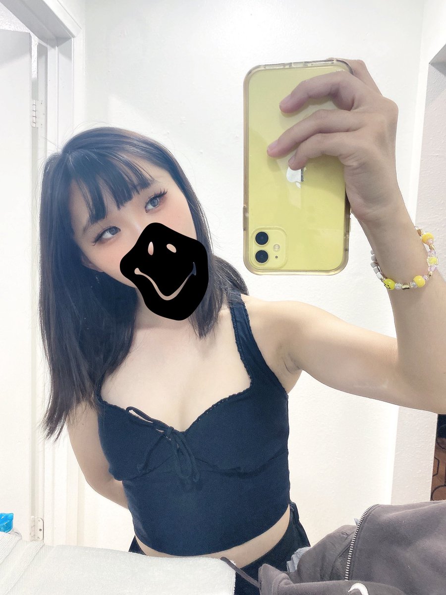 veoyuu's tweet photo. @HeyIzomii last nights look by yui https://t.co/53KJWkYu0q