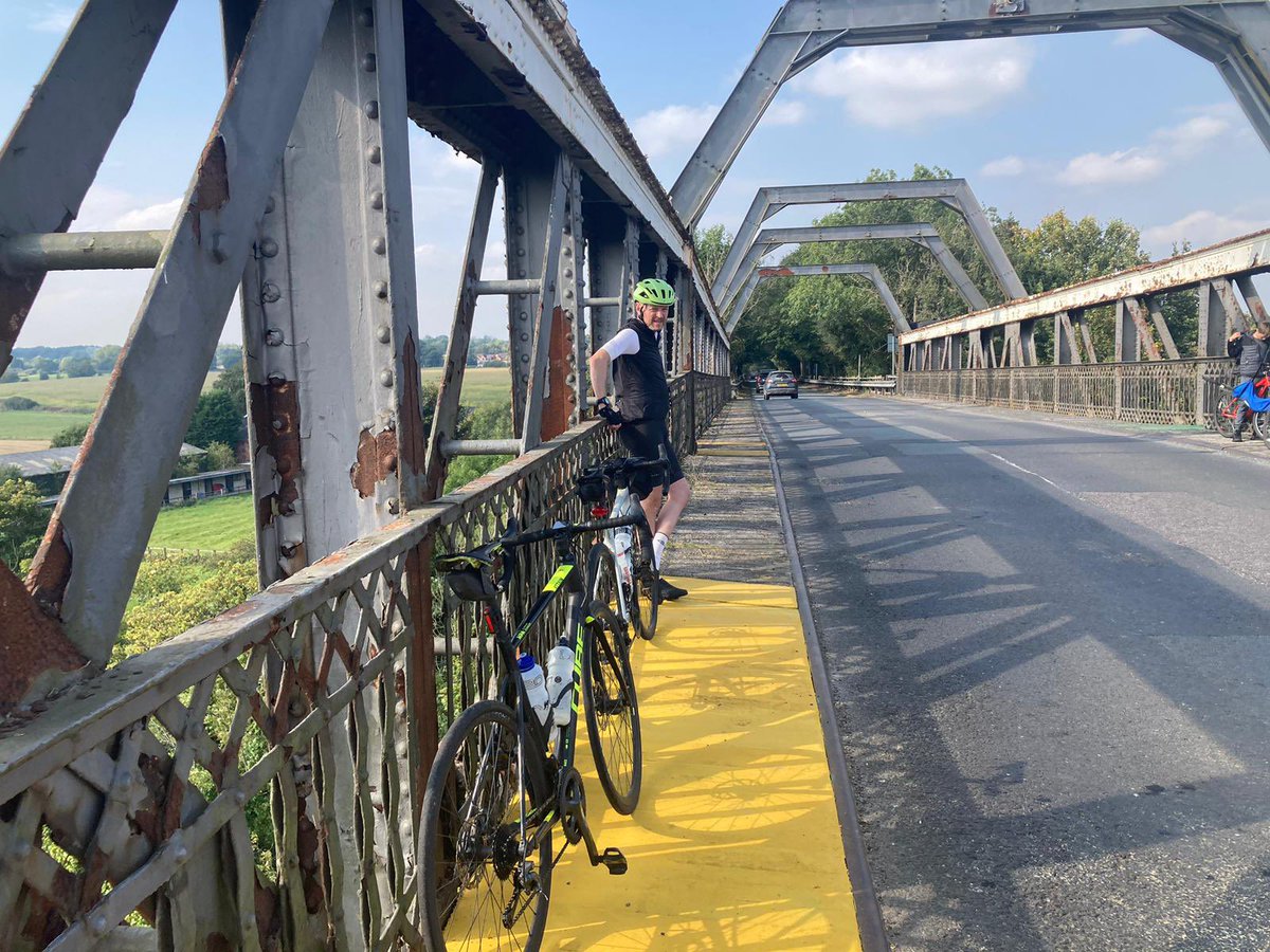 HSofG's tweet photo. ๐ดโโ๏ธ900km cycle Day 5 - just a short 92km today but the halfway point passed as we travelled through the Midlands to Wigan.
๐Support TEAM HSOG900 by clicking https://t.co/I49UZ65rSc #TeamHSOG900 #HSOGGivingDay #WorldOfDifference https://t.co/08GbJxwtBs