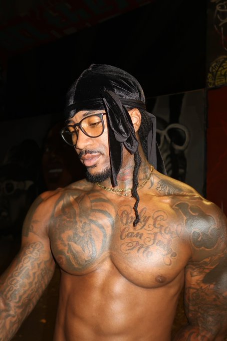 Watch Dwayne mckell's leaked NSFW photo on TwXstars