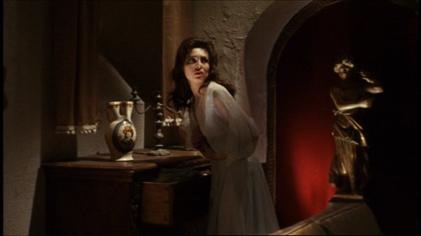 JamesStoorie's tweet photo. BLACK SABBATH (1963).
Rosy's apartment rivals Olga's in 'Suspiria' as 'homes in horror cinema where I would most like to live'.
#horror #gothic #idealhome #apartment #Italy #mariobava #horroranthology #lifestyle https://t.co/Cjikgx5C3M