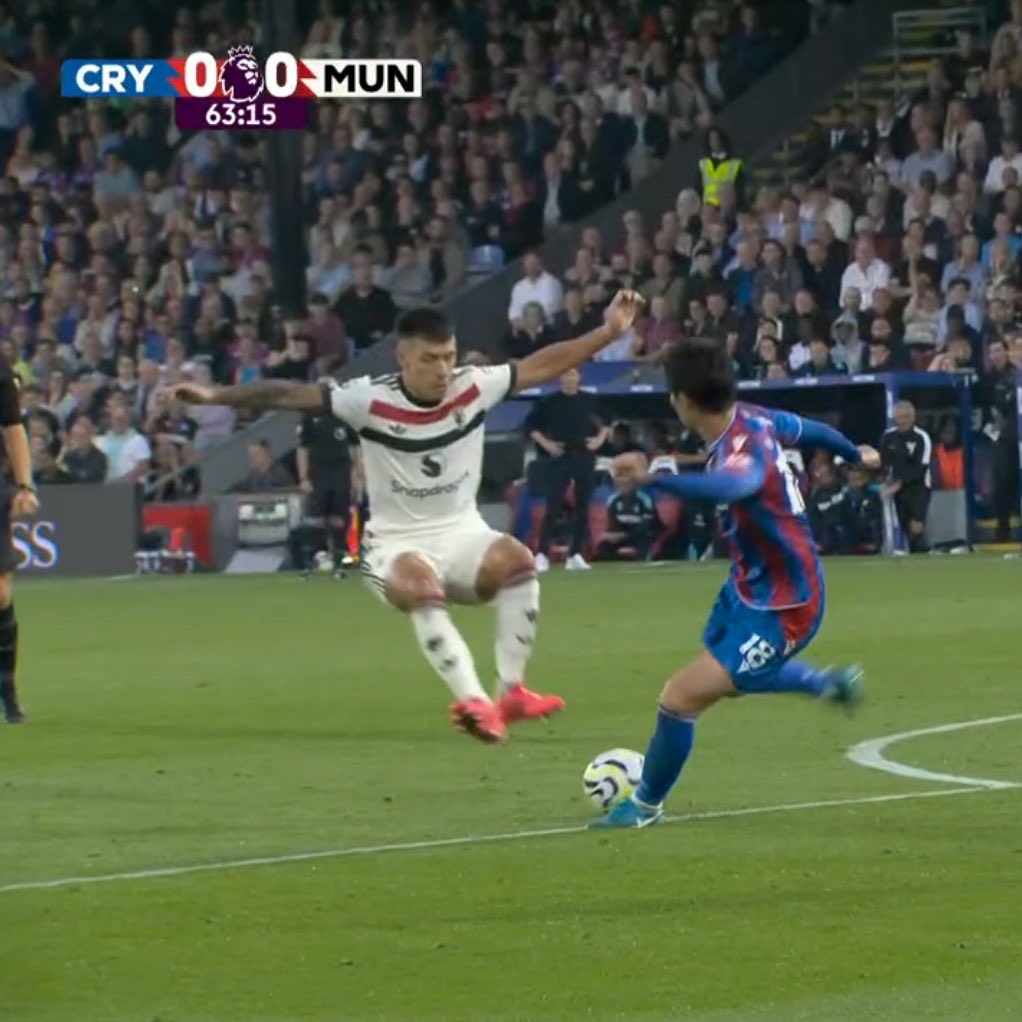 Out Of Context Football (@nocontextfooty) on Twitter photo 