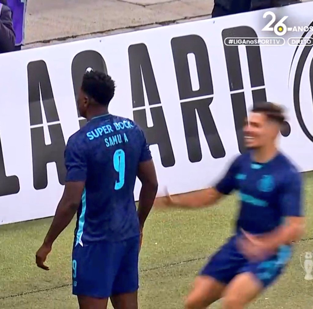 SAMU! A calar racistas! 🤫😶