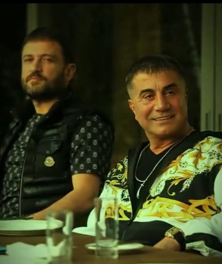 Adamın Kardeşi Adam <a href="/seyfigedikli/">Seyfi Gedikli</a> Doğum Günün Kutlu Olsun.YÜCE ALLAH Sana Hayırlı Uzun Ömürler Nasip Etsin İnşallah...
#birumutturyaşamak
REİS <a href="/sedat_peker/">Sedat Peker</a>