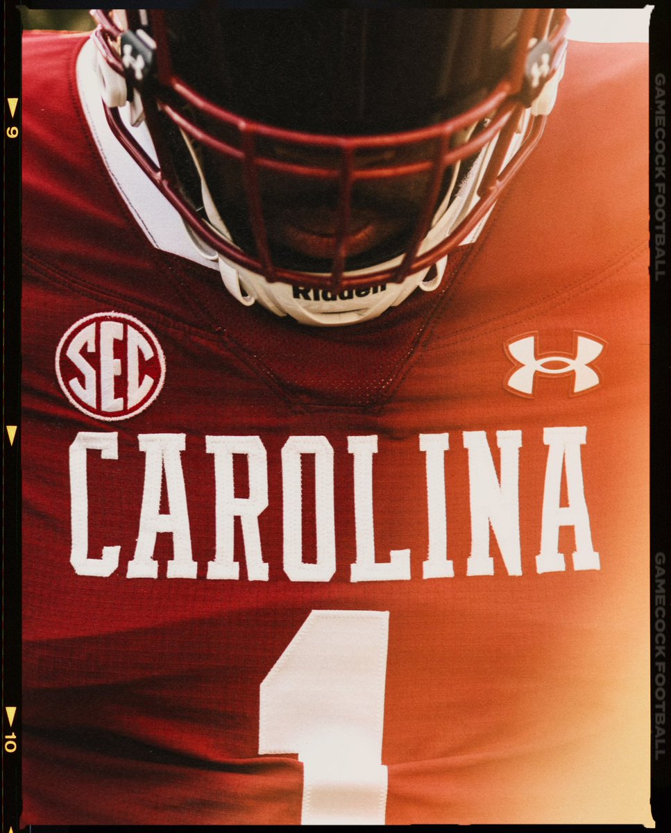 GamecockFB's tweet photo. Battle ready 🤙 https://t.co/Dr0NTecKaH