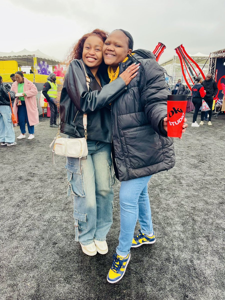 KATLEGO 💛 tweet media