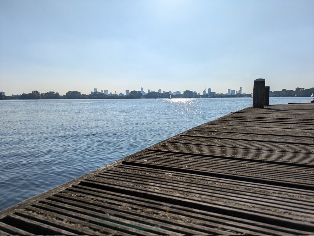 UrvinSanders's tweet photo. Plek nummer twee was een bijzondere dagen en een heel goed gevoel erg bij misschien morgen naar nog een plekje..... De afgelopen drie weken waren heel erg zwaar heb nu het gevoel dat ik weer een stap voorwaarts maak... #Rouwen 🙏🏻 https://t.co/gVVLL8lr6L