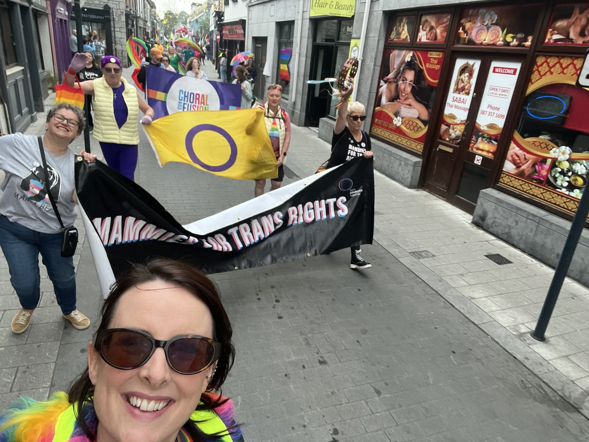 s1_tracey's tweet photo. A HUGE thank you to @QuareClareLGBTQ for a fabulous afternoon! #ClarePride #LoveWins #TransRightsAreHumanRights #FreePalestine None of us are free until we are all free! π³οΈβππ³οΈββ§οΈπ΅πΈ https://t.co/iDLACnENjT