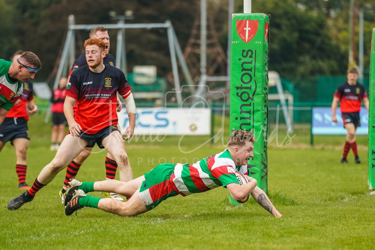 JamiePhotos_'s tweet photo. Mixing it up today with two teams I don't usually cover.

@yrhendy2 vs @penclawddrfc in a very entertaining Division 1 match.

Full Gallery can be viewed here↓📸
https://t.co/fcIIt1SlmW https://t.co/kPbCN5SAH4