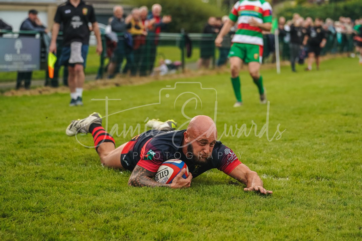 JamiePhotos_'s tweet photo. Mixing it up today with two teams I don't usually cover.

@yrhendy2 vs @penclawddrfc in a very entertaining Division 1 match.

Full Gallery can be viewed here↓📸
https://t.co/fcIIt1SlmW https://t.co/kPbCN5SAH4
