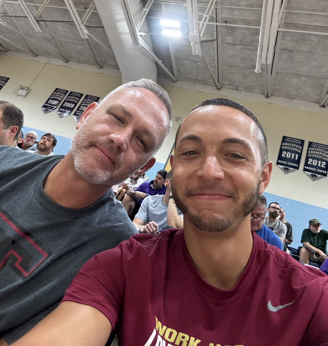 JoshuaBugg4031's tweet photo. Got to hang out with my guy @ChadHibdon at @BCATHOOPS this morning and talk a little ๐ #WeAlreadyWon
๐ช๐ โDonโt be afraid to think the other teamโs best offensive player is the fish.โ Corey Gipson @GovsMBB https://t.co/PLjeluAz5U