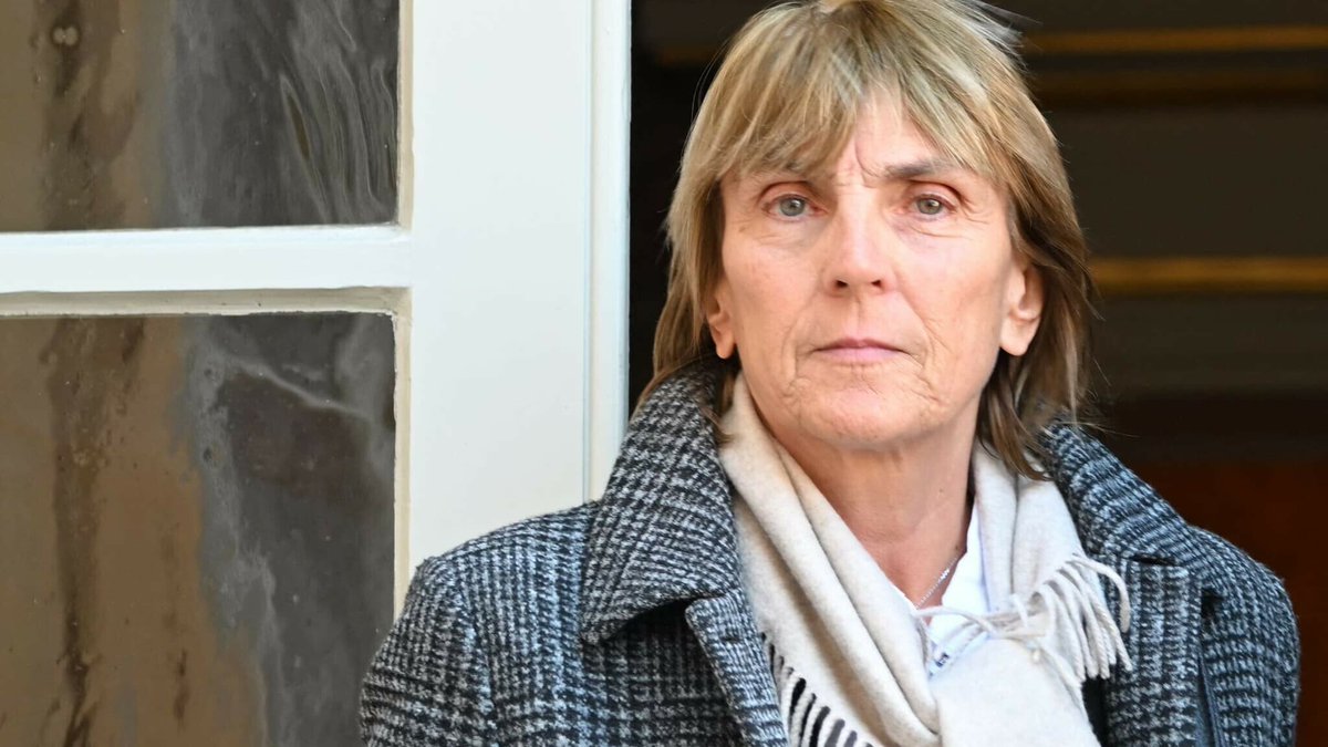 BFMTV's tweet photo. La députée UDI Valérie Létard nommée ministre du Logement et de la Rénovation urbaine
https://t.co/vOhZmBcANO https://t.co/MMmuSA4hDW