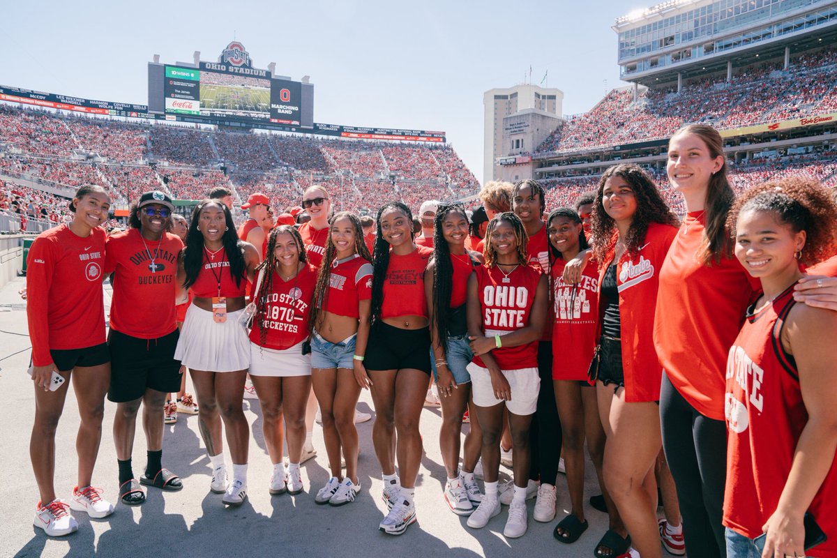 Scarlet &amp; Gray game in the ‘Shoe 🏟️