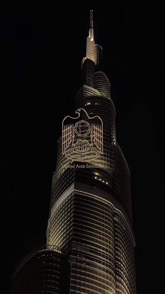 AamerShehi's tweet photo. This is the United Arab Emirates 🇦🇪🤍” https://t.co/Vf1jbsUK8W