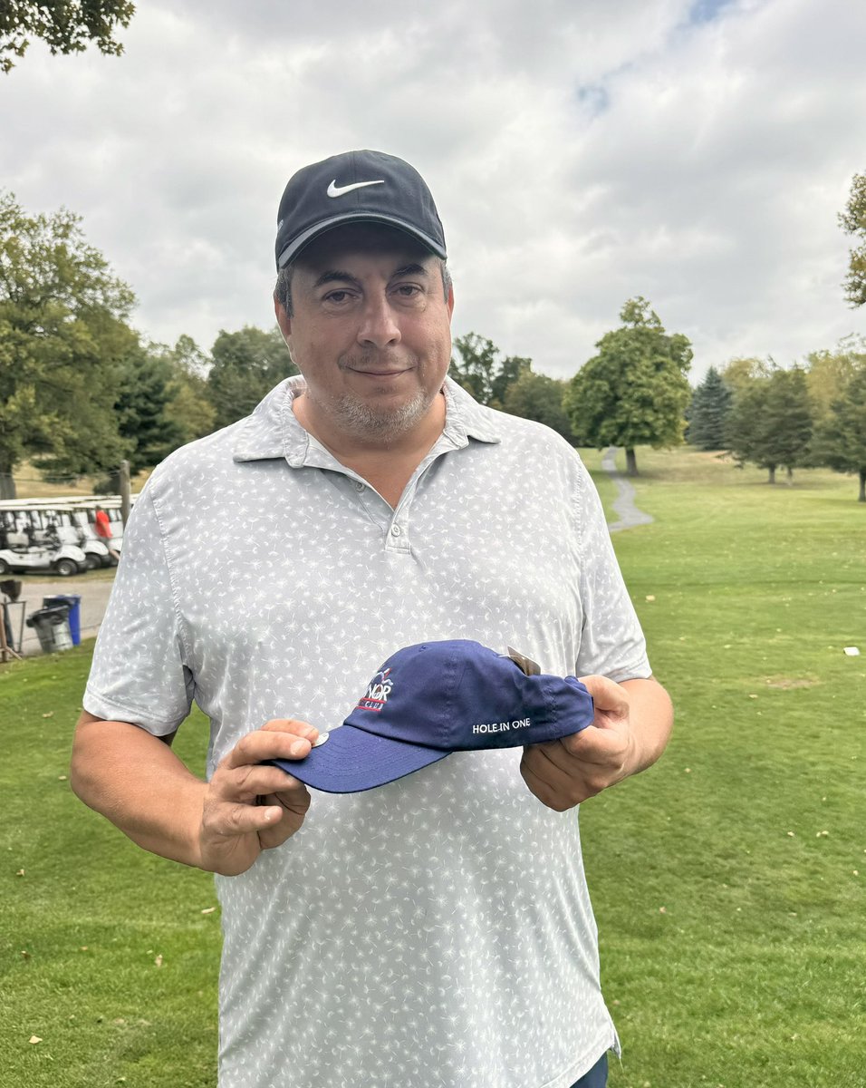 manorgolfinc's tweet photo. Hole in one on #1! Congrats to Kevin Kratzer! https://t.co/X2vR5u5u5h