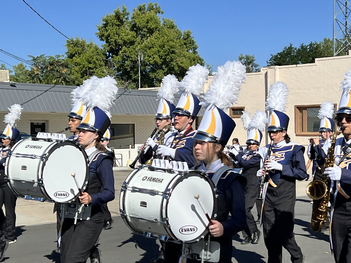 Frederick High School Bands tweet media