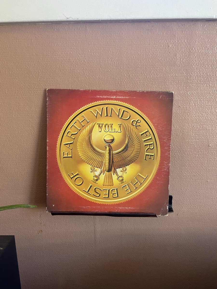 wander_wuman's tweet photo. Happy #earthwindandfire day to all who celebrate. https://t.co/9499i9pRwa