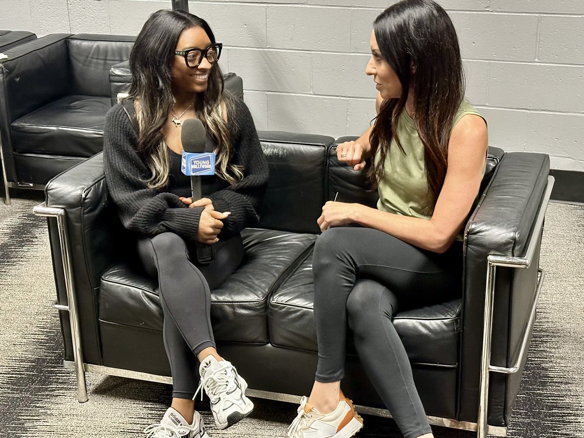Lesley Robins (@lesleymia) on Twitter photo One on one with the G.O.A.T.
<a href="/Simone_Biles/">Simone Biles</a> is everything and more!
<a href="/GoldOverAmerica/">Gold Over America Tour</a> ๐ฅ๐ฅ๐ฅ One on one with the G.O.A.T.
<a href="/Simone_Biles/">Simone Biles</a> is everything and more!
<a href="/GoldOverAmerica/">Gold Over America Tour</a> ๐ฅ๐ฅ๐ฅ