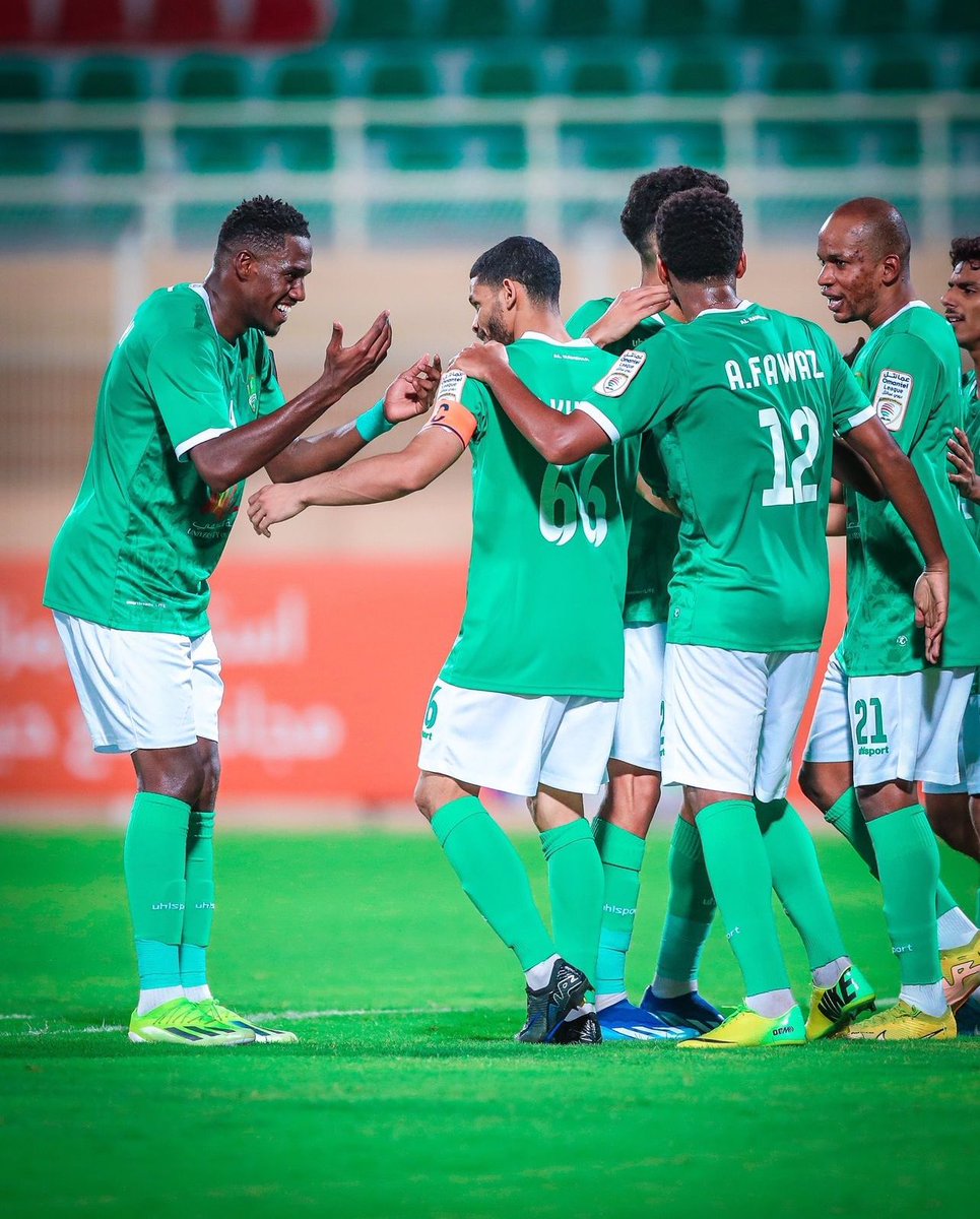 Thannii5's tweet photo. الحمدلله دايم و أبدا  💚💚🤲🏽 https://t.co/QypIfkR8My