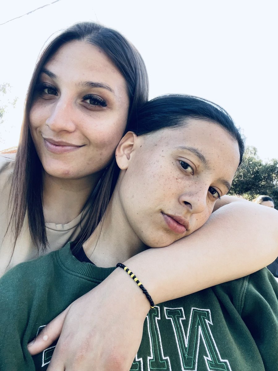 Como tú ninguna👩🏻‍❤️‍💋‍👩🏻