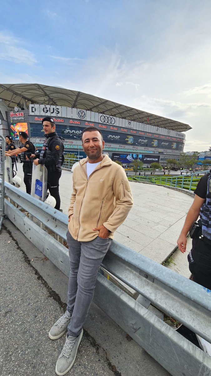 Geldik Gördük Yendik..
#GSvsFB #GalatasaraySK