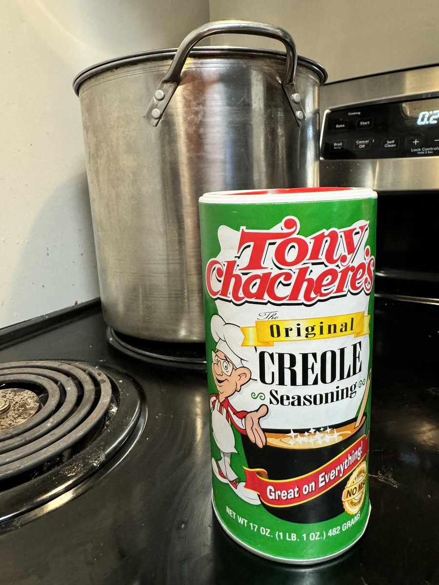 WillPHarrison's tweet photo. There’s nothing like cracking open a fresh new @tonychacheres for your first gumbo of the season. Celebrating @stephiegdrummer being born! ❤️🐊⚜️ https://t.co/Qubm9OVNYt