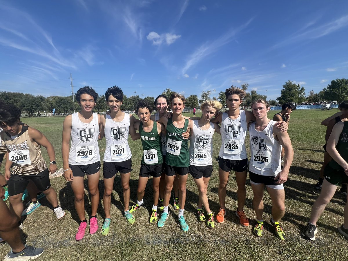 CPHS_CCTF's tweet photo. Great racing in the heat from the Timberwolves. Varsity girls bringing home some more hardware!!!
#onepack #packrunning
@CoachQCPProud @coach_pearce @CPHS_Sports @CPHSNews @var_austin https://t.co/Vxj9mY1L1V