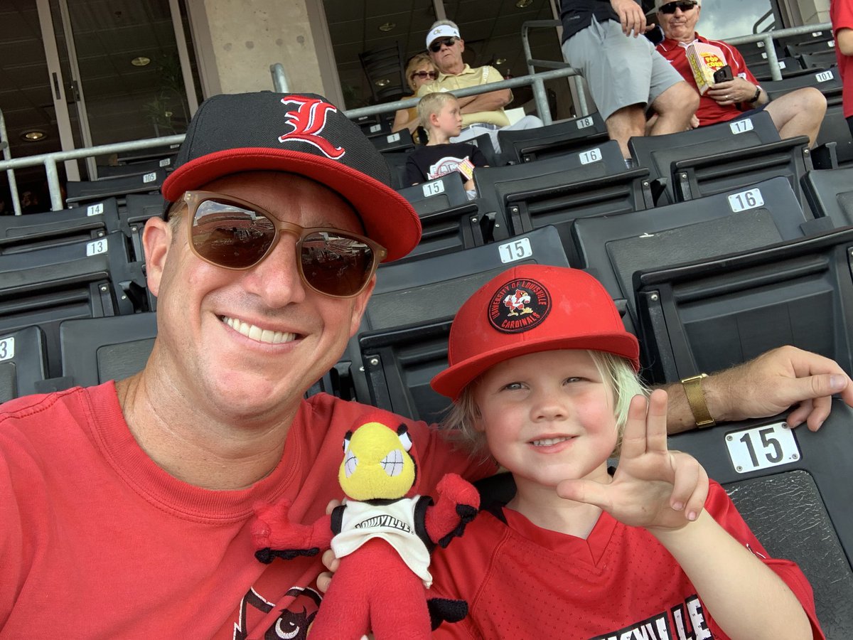 BaumannCW's tweet photo. #GoCards https://t.co/KDhS7oroi8