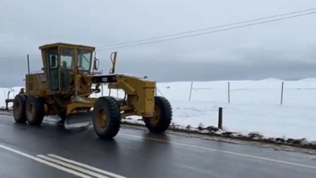 Power outage hits several areas in KZN due to heavy snow dlvr.it/TDWlKq