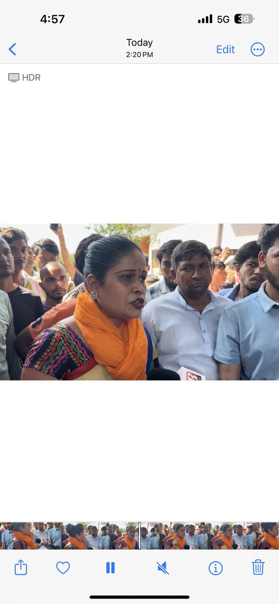 आज क़रीब १०० हिंदुओं का मंडी चौराहा के नज़दीक इन्द्रलोक कॉलोनी में धर्मांतरण होने जा रहा था हिन्दू महासभा के टीम लगी हुईं थी सुबह ११ बजे से १ बजे क़रीब मौक़े पर छापा मार कर किया खुलासा …कई हिन्दुवादी संगठन पहुँचें साथ
<a href="/myogiadityanath/">Yogi Adityanath</a> <a href="/AmitShah/">Amit Shah</a> <a href="/adgzoneagra/">ADG ZONE AGRA</a>