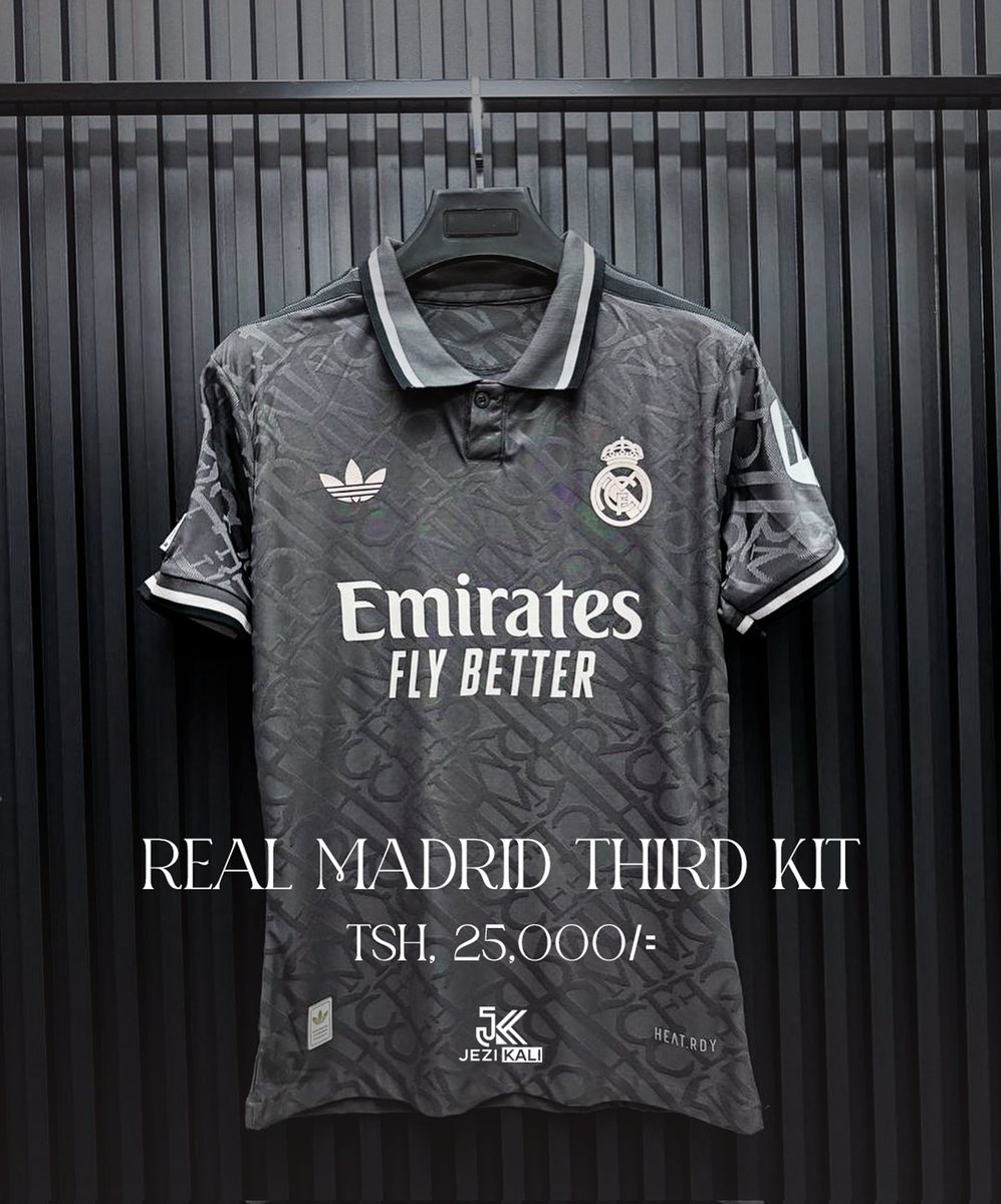 jezi_kali's tweet image. 🚨🚨🚨 Mzigo Mpya  🚨🚨
Uzi wa Real Madrid  #ThirdKit umetufikia rasmi 🔥🔥

 ▪️Bei ni Tsh 25,000/=
 ▪️Call/WhatsApp 0692 416 470 
 ▪️Huduma ya kuprint jina ipo
 ▪️Mikoani tunatuma kwa uaminifu (Kwa Gharama ya Mteja)