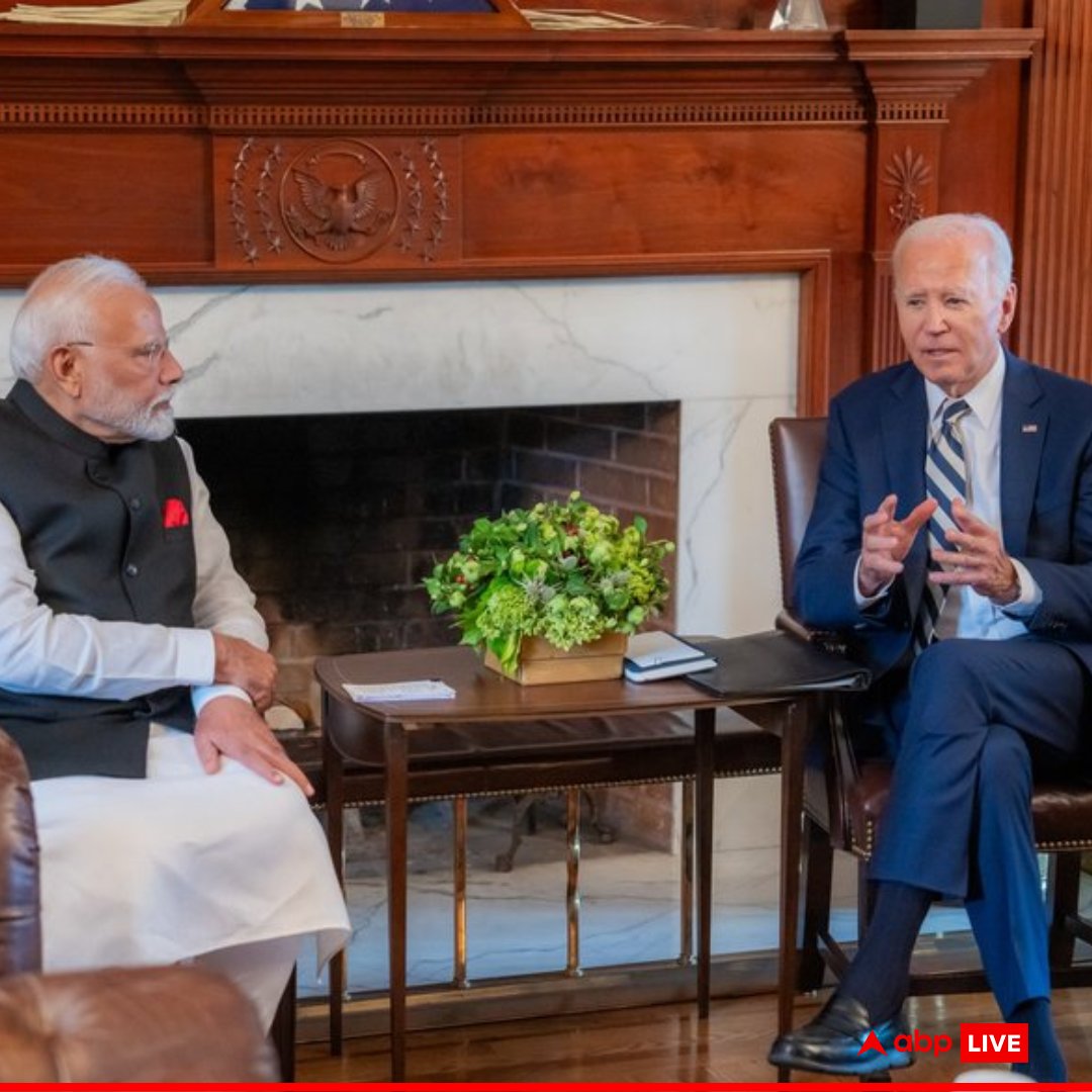ABPNews's tweet photo. तीन दिवसीय दौरे पर प्रधानमंत्री नरेंद्र मोदी अमेरिका पहुंचे. यहां उन्होंने अमेरिकी राष्ट्रपति जो बाइडेन से उनके आवास पर मुलाकात की और द्विपक्षीय बैठक की. देखें तस्वीरें....
#PMModi #modiinamerica #JoeBiden #America #modimeetsbiden #news #hindi #hindinews #latestnews #latestupdates #abpnews #india