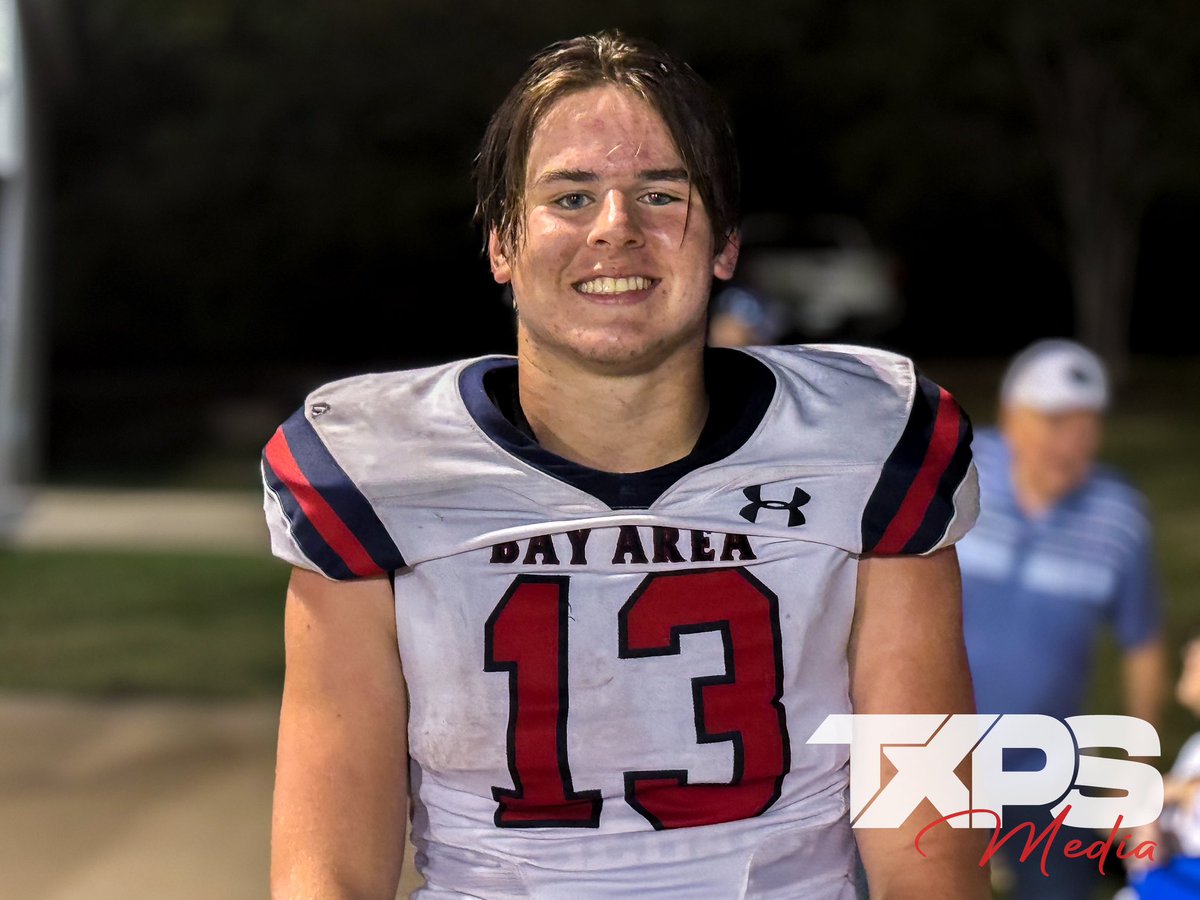 TXPSMedia's tweet photo. 2028 Bay Area Christian ATH Keaton Hall might be the most impressive freshman we’ve seen so far this season.

The younger brother of Landon Hall, the freshman already looks the part standing at 6’0 175 and made plays all night long including a 50+ yard TD at the end of the game.

Definitely need to keep an eye on him.

@BacsFootball | @BacsAthletics