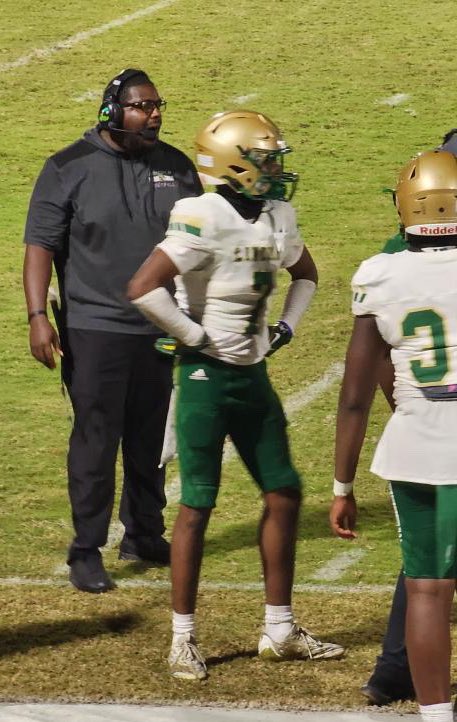Caden”BAM” Erving (@cadenerving) on Twitter photo week 5 vs ware county
had a good game. always room for improvement!!
5 tackles
1 pick
1 forced fumble
<a href="/MrEliDubble/">Coach Eli Will</a> <a href="/CoachMcCrayLHS/">Brandon Moses McCray</a> <a href="/CoachKornDawg/">Mikhal Kornegay</a> <a href="/CoachCollins__/">Jashawn Collins</a> <a href="/Coach__Talbert/">Coach Talbert</a> <a href="/ValdamarTBrower/">Valdamar Brower</a>
hudl.com/v/2QAm5f week 5 vs ware county
had a good game. always room for improvement!!
5 tackles
1 pick
1 forced fumble
<a href="/MrEliDubble/">Coach Eli Will</a> <a href="/CoachMcCrayLHS/">Brandon Moses McCray</a> <a href="/CoachKornDawg/">Mikhal Kornegay</a> <a href="/CoachCollins__/">Jashawn Collins</a> <a href="/Coach__Talbert/">Coach Talbert</a> <a href="/ValdamarTBrower/">Valdamar Brower</a>
hudl.com/v/2QAm5f
