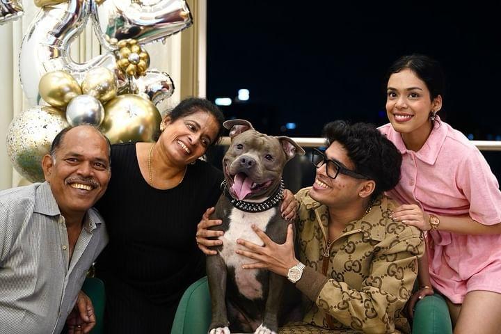 TAGxJATT's tweet photo. #HBDJONATHAN
Birthday celebration 🎂🎉 https://t.co/Al4RbgHtDD