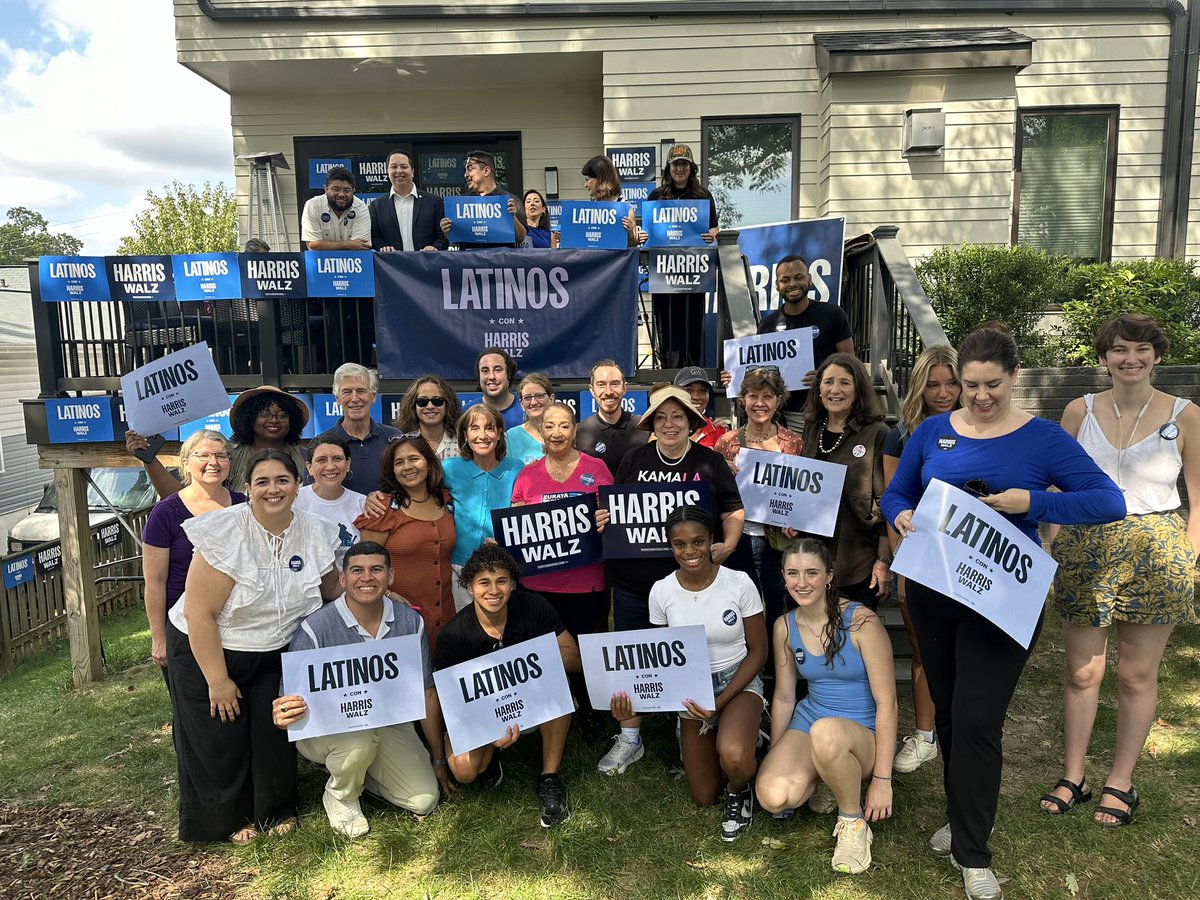michelleavillgs's tweet photo. Had a great time launching a Latinos @ConHarrisWalz canvass this morning in Arlington, VA! Early vote is off to a great start in Virginia! 

Con Kamala si se puede! 💃🏽❤️ https://t.co/vrvVhk6NoF