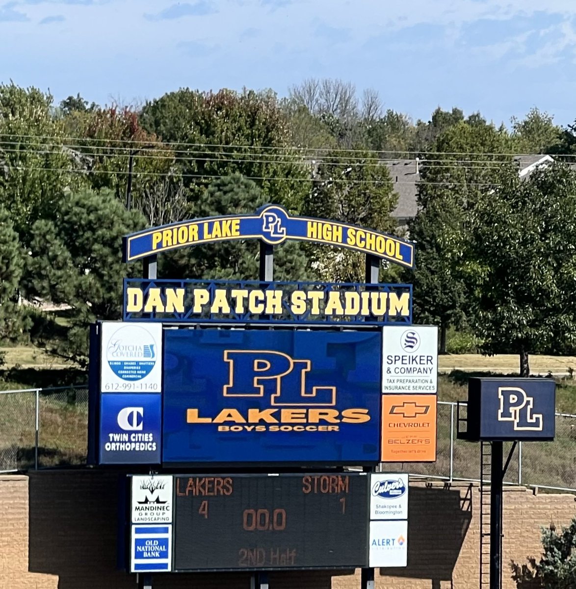 Great Saturday game to celebrate our <a href="/LakerSoccer/">PL Boys Soccer</a> Seniors!! Nice 4-1 win!! #GoLakers #ThankYouBoosters