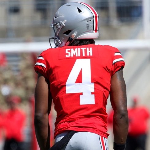 MuseBuckeyes's tweet image. Freshman WRs with at least:

- 10+ Catches
- 250+ Yds
- 4+ TDS 
- Through Week 4

Jeremiah Smith 
Ryan Williams 
That’s it