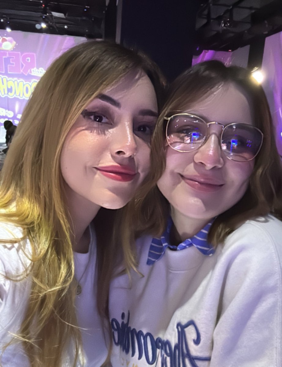 renrize's tweet photo. un irl acá de chillsito, platiquemos y les enseño cosas ttv renrize https://t.co/e2O75nAXqt