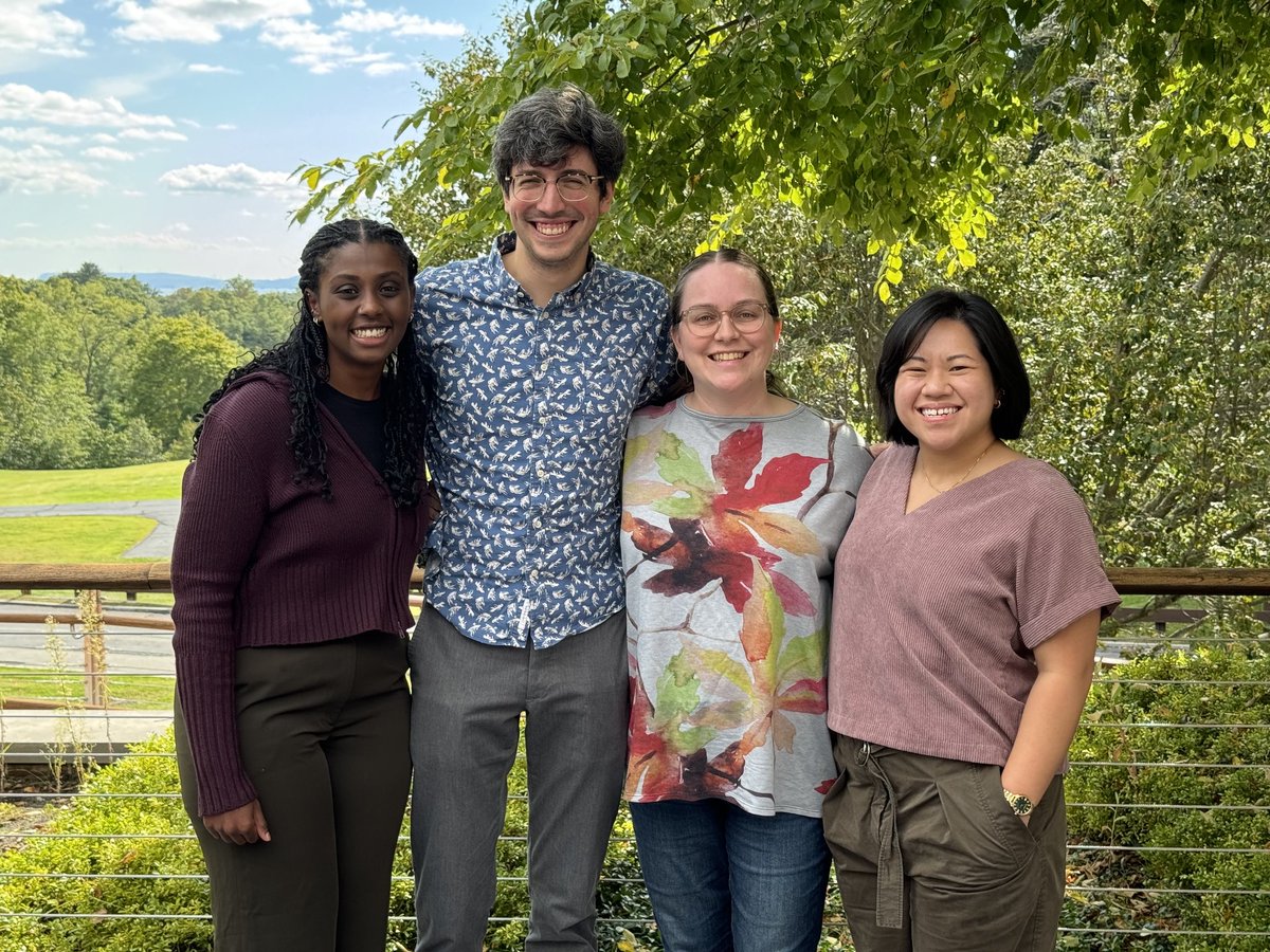 Smeetonlab (@smeetonlab) on Twitter photo Another <a href="/ColumbiaGenDev/">Columbia Genetics and Development Department</a> Retreat in the books! Fabulous venue and fantastic science. Congrats to <a href="/smeetonlab/">Smeetonlab</a> trainees @mulia_jo and Safi for winning talk and poster prizes!! Another <a href="/ColumbiaGenDev/">Columbia Genetics and Development Department</a> Retreat in the books! Fabulous venue and fantastic science. Congrats to <a href="/smeetonlab/">Smeetonlab</a> trainees @mulia_jo and Safi for winning talk and poster prizes!!