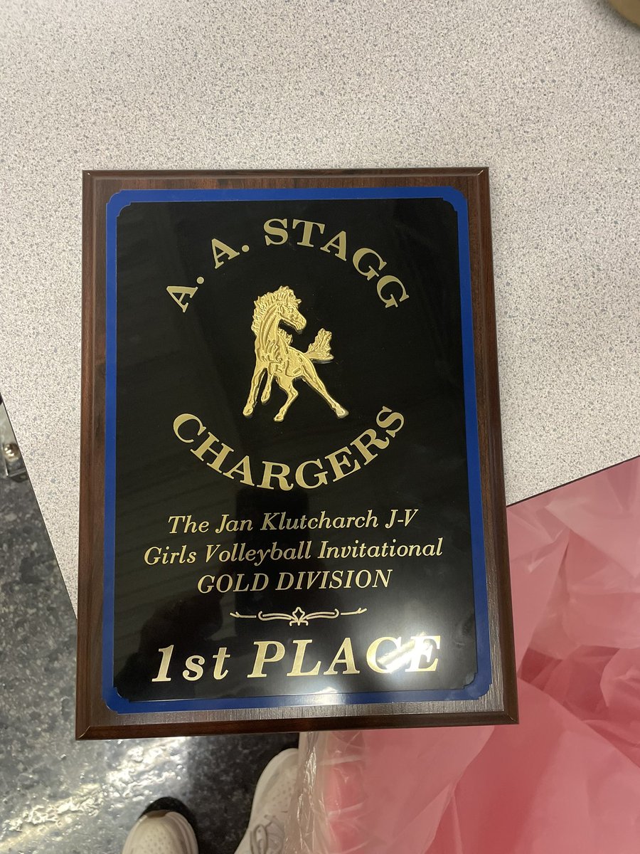 DGN sophomore team takes home some hardware from the Stagg JV Invite. Champs, baby!! <a href="/DGNVolleyball/">DGN Volleyball</a> <a href="/dgnathletics/">DGN Athletic Department</a>
