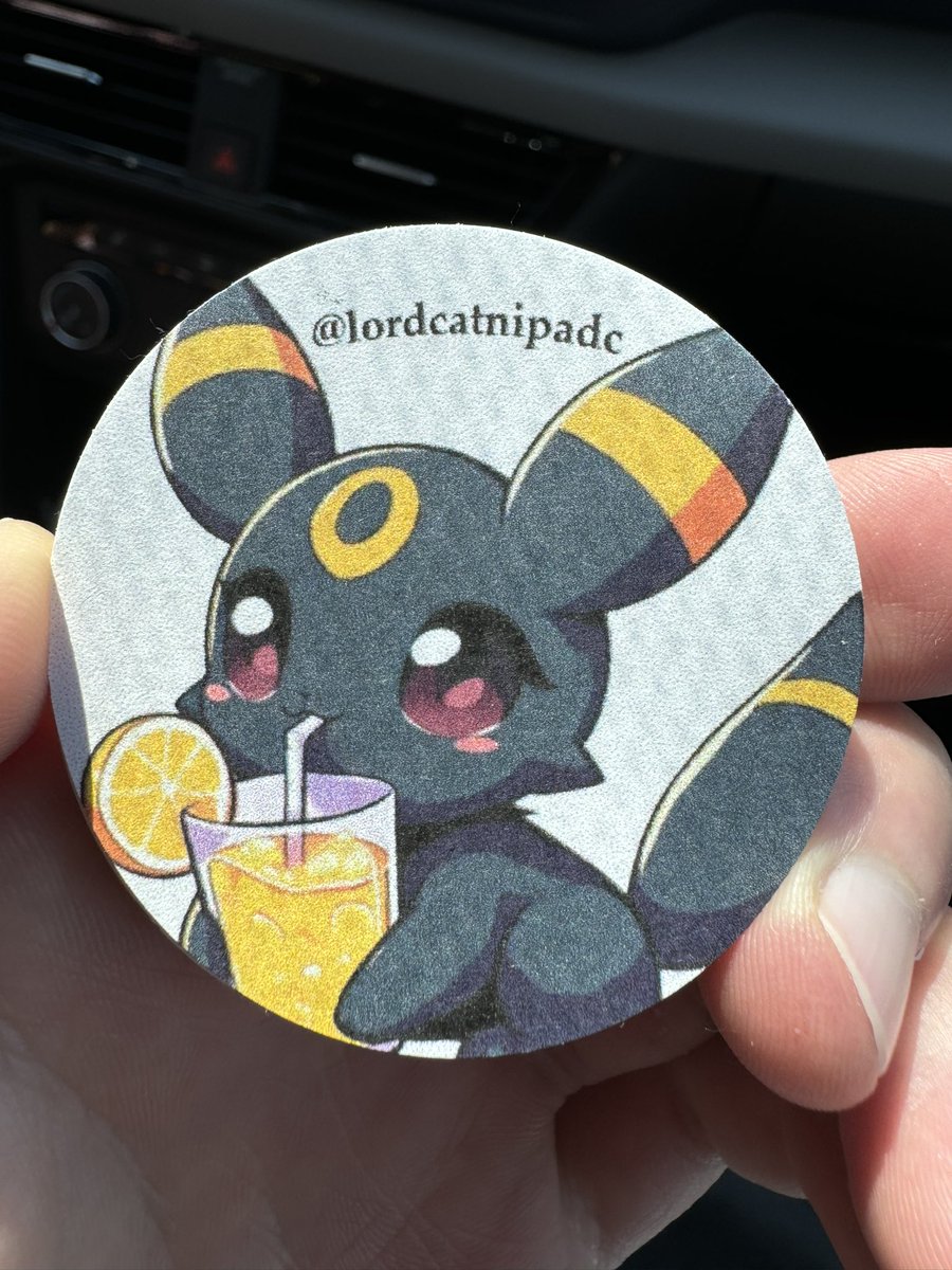 lordcatnipADC's tweet image. come say hey and get a sticker!! at twitchcon all day #TwitchConSanDiego